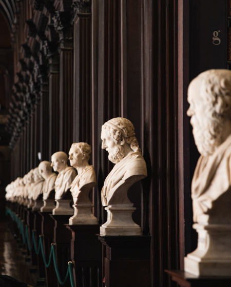 statues